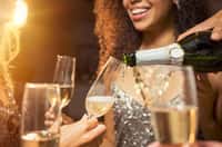 Ne surtout pas boire d’alcool fort à jeun. © Rido, Fotolia